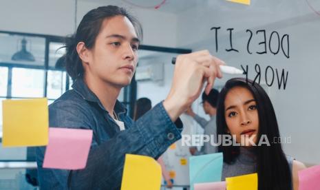 Pemprov Kaltim Gelontorkan Rp220 Miliar, Puluhan Ribu Mahasiswa Bisa Kuliah Tanpa Beban