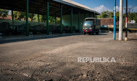 Pahalanya Segudang, Truk TNI Dipakai Angkut Anak Pedalaman Papua untuk Sekolah