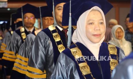 Perempuan tak Lagi di Belakang Layar, UNM Dorong Pemimpin Akademik Baru