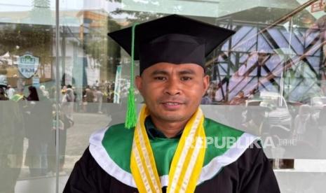 Wisudawan Non-Muslim Asal NTT Rasakan Toleransi dan Inklusivitas di UMJ