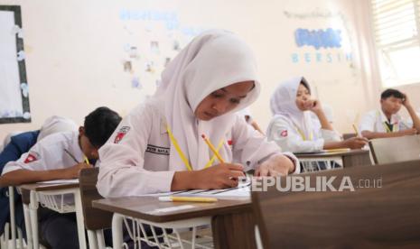 Sekolah Asrama Berbasiswa Penuh di Kediri Terima 100 Siswa Kurang Mampu