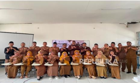 Universitas Terbuka  Berikan Penguatan Pemahaman Hukum kepada Guru SMKN 2 Tangerang Selatan