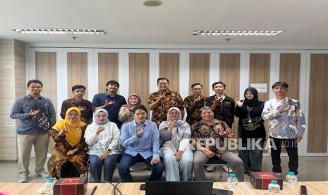 Republika Gelar Pelatihan Jurnalistik Dasar untuk Civitas FEB Unisba