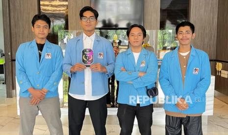 Mahasiswa Sains Data UNM Tembus Grand Final IEEE YESIST12 2026 Lewat Aplikasi AI iMosque