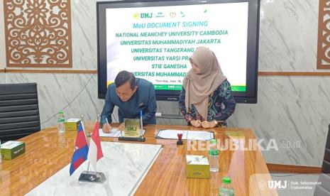 UMJ Teken MoU Internasional Bersama National Mean Chey University