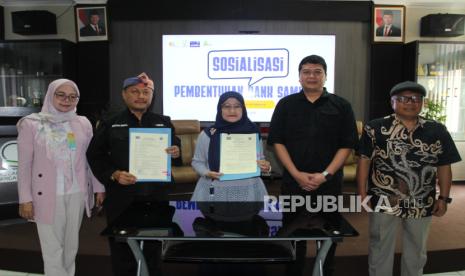Perkuat Kampus Berdampak, Unisba Dorong Pengembangan Bank Sampah di Arcamanik