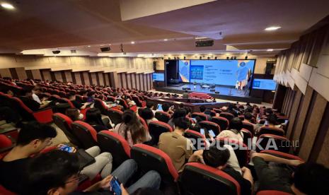 BRI Insurance Edukasi Ratusan Mahasiswa di Surabaya tentang Asuransi